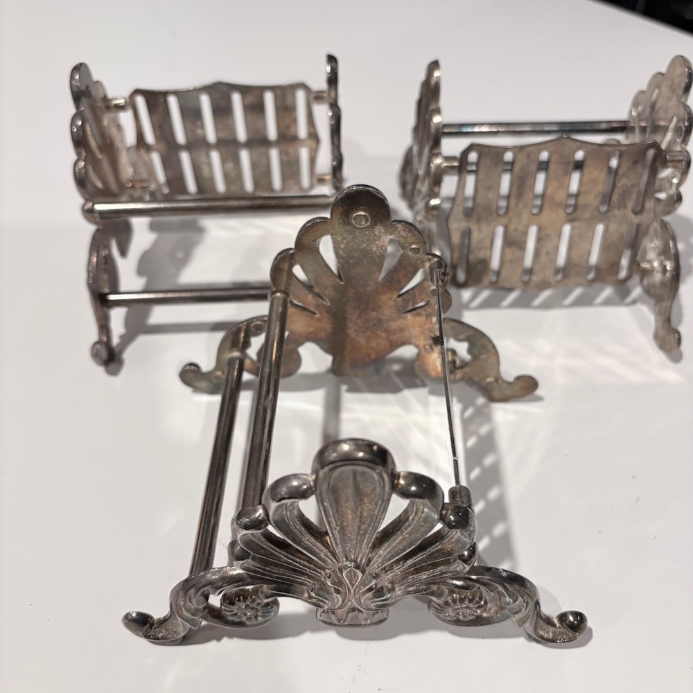 Vtg Italian Leonard Neoclassical Ornate Silver Plate Knife Rest